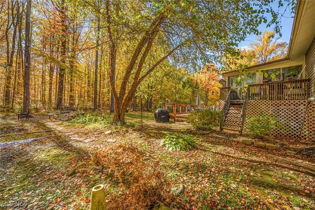 7435 Glenwood Road, Conneaut, OH 44030