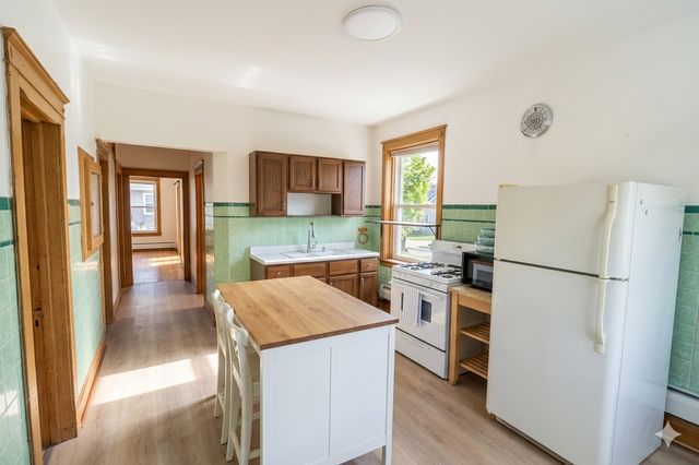 2132 W Walton Street 2, Chicago, IL 60622