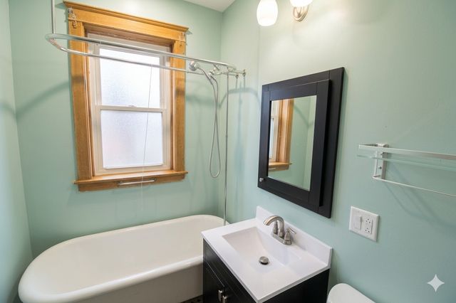 2132 W Walton Street 2, Chicago, IL 60622