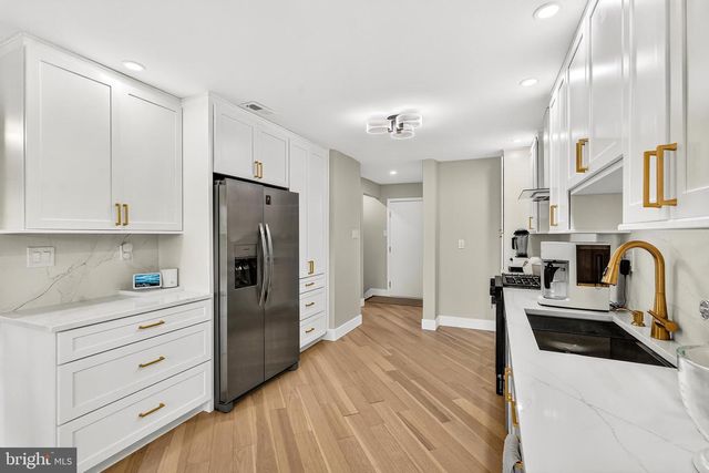 166 NEIL CT, Princeton, NJ 08540