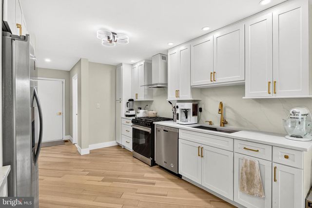 166 NEIL CT, Princeton, NJ 08540