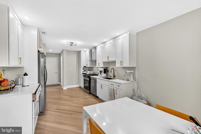 166 NEIL CT, Princeton, NJ 08540