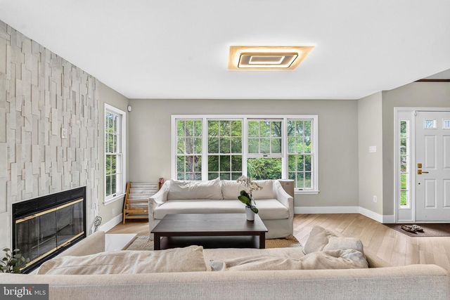 166 NEIL CT, Princeton, NJ 08540