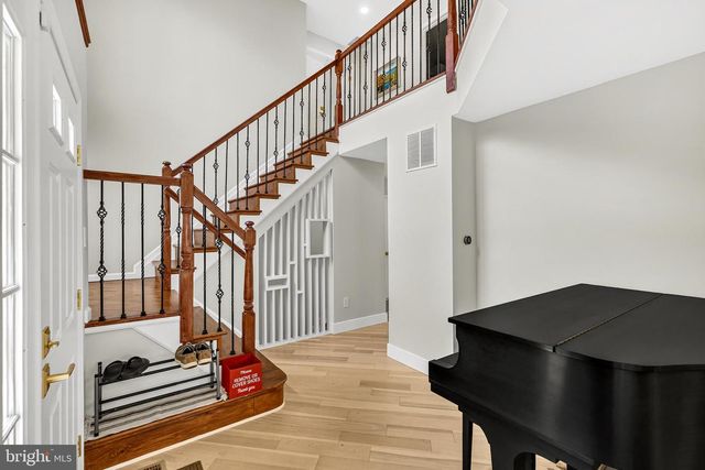 166 NEIL CT, Princeton, NJ 08540