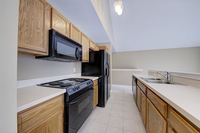 5788 Hampshire Lane, Ypsilanti, MI 48197