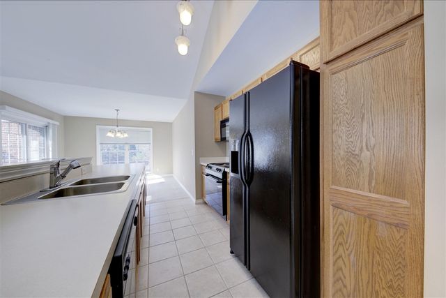 5788 Hampshire Lane, Ypsilanti, MI 48197