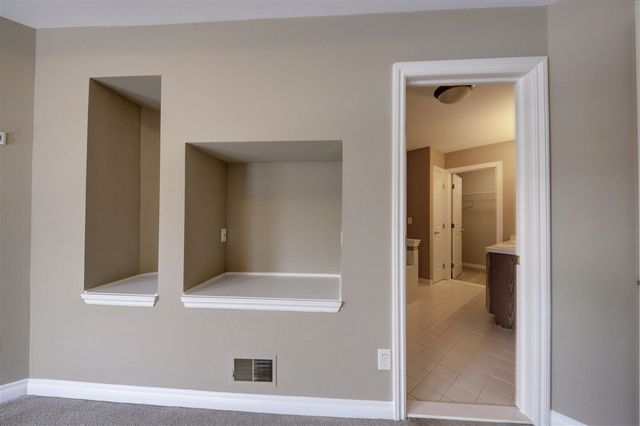 5788 Hampshire Lane, Ypsilanti, MI 48197