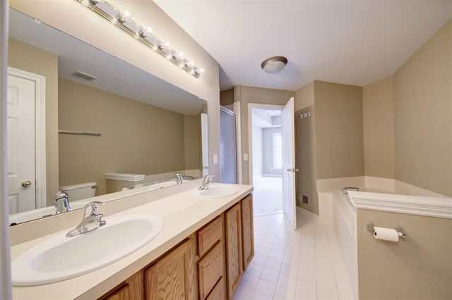 5788 Hampshire Lane, Ypsilanti, MI 48197