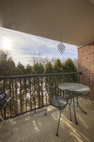 5788 Hampshire Lane, Ypsilanti, MI 48197