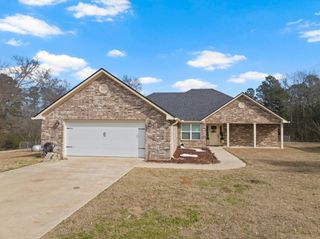 691 COUNTY ROAD 1464, Hughes Springs, TX 75656