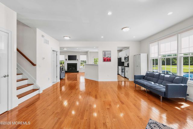18 Mccormick Avenue N, Old Bridge, NJ 08857
