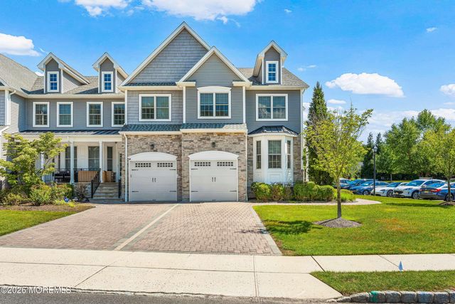 18 Mccormick Avenue N, Old Bridge, NJ 08857