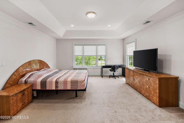 18 Mccormick Avenue N, Old Bridge, NJ 08857