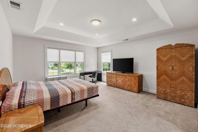 18 Mccormick Avenue N, Old Bridge, NJ 08857