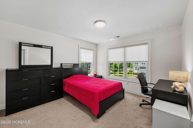 18 Mccormick Avenue N, Old Bridge, NJ 08857