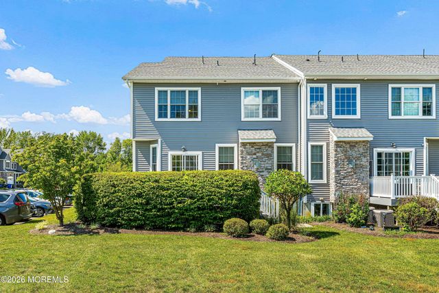 18 Mccormick Avenue N, Old Bridge, NJ 08857
