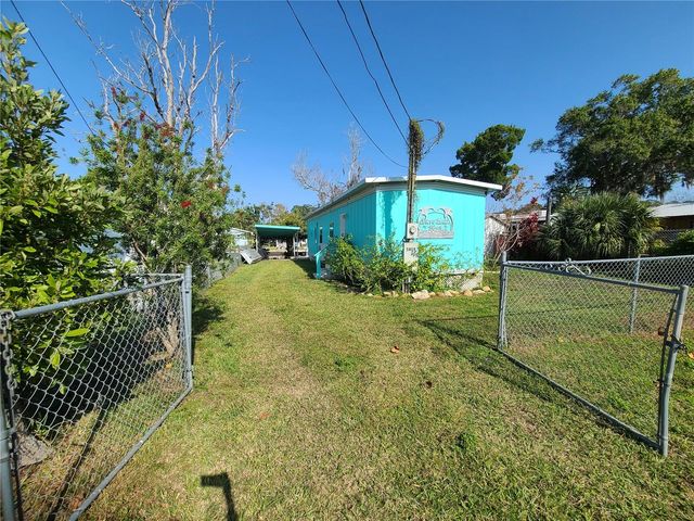 5418 CIRCLE DRIVE, Weeki Wachee, FL 34607