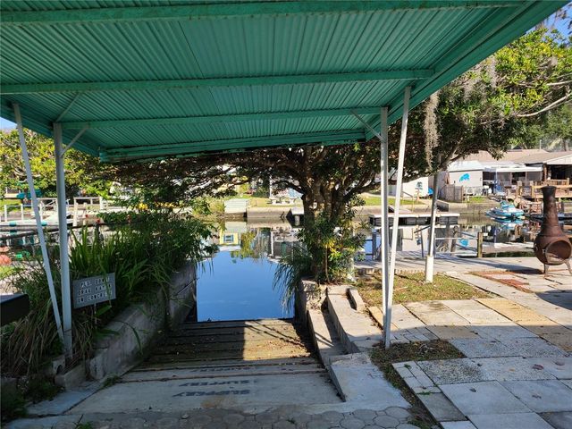 5418 CIRCLE DRIVE, Weeki Wachee, FL 34607
