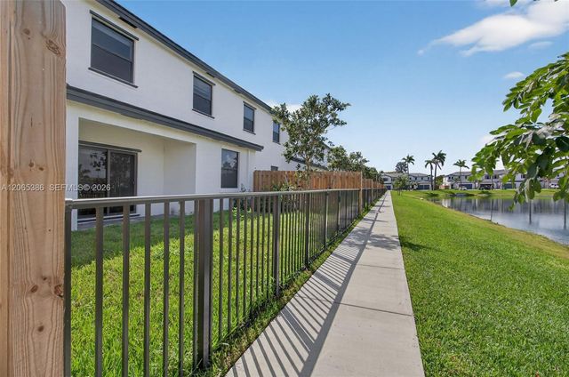 4973 Peacock Way 5838, Dania Beach, FL 33312
