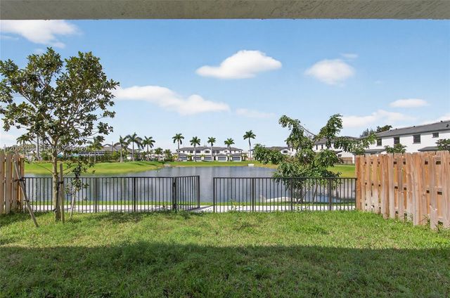 4973 Peacock Way 5838, Dania Beach, FL 33312