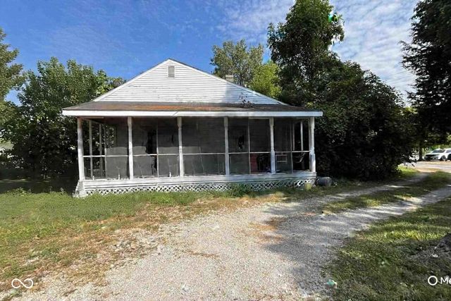 8301 Camby Road, Camby, IN 46113