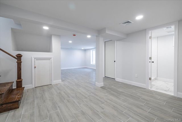 62 Alhambra Road, Baldwin, NY 11510