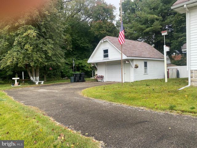 79 CROSS KEYS RD, Berlin, NJ 08009