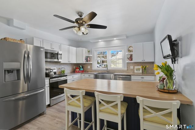 168 Bennett Street, Fairfield, CT 06825