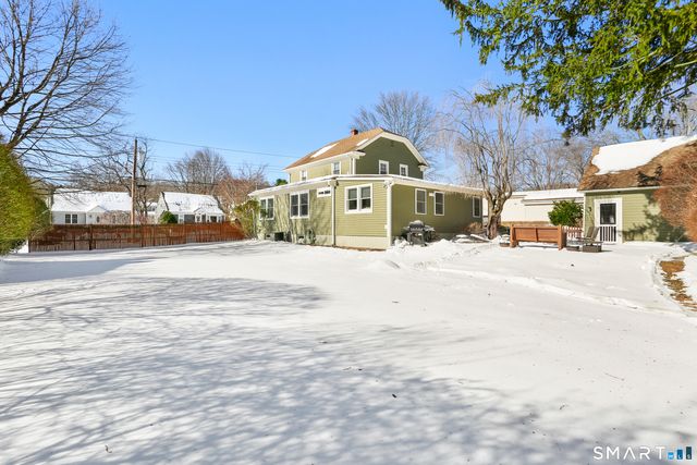 168 Bennett Street, Fairfield, CT 06825