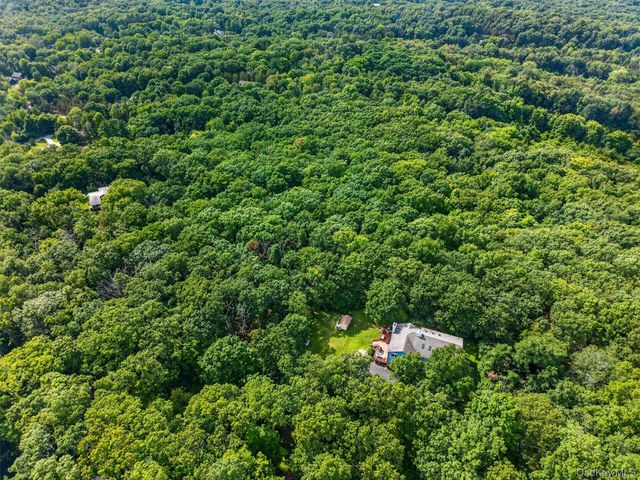 65 Oxford Springs Road, Chester, NY 10918
