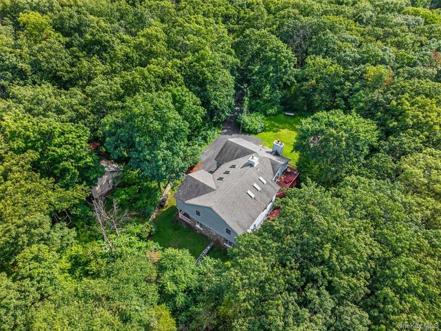 65 Oxford Springs Road, Chester, NY 10918