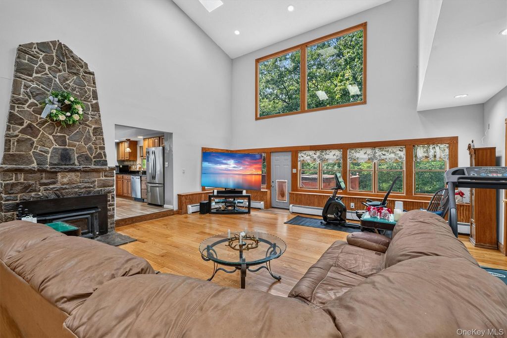 65 Oxford Springs Road, Chester, NY 10918 — photo 4