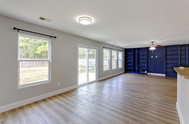 113 Farm Quarters Drive, Goose Creek, SC 29445