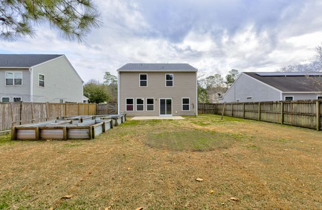 113 Farm Quarters Drive, Goose Creek, SC 29445