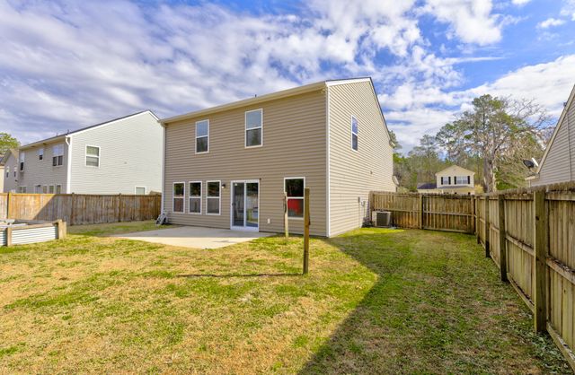 113 Farm Quarters Drive, Goose Creek, SC 29445