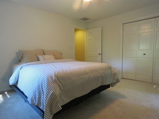 14 Willow St, Stoughton, MA 02072