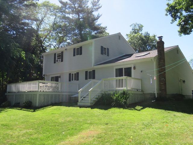 14 Willow St, Stoughton, MA 02072