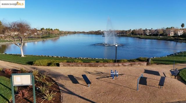 8461 Pinehollow Cir, Discovery Bay, CA 94505