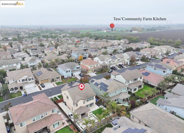 8461 Pinehollow Cir, Discovery Bay, CA 94505