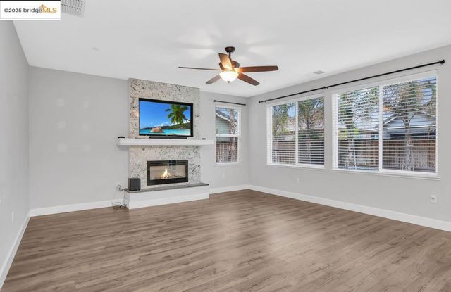 8461 Pinehollow Cir, Discovery Bay, CA 94505