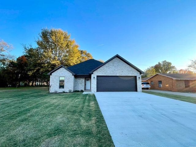 231 Flossie Drive, Trumann, AR 72472