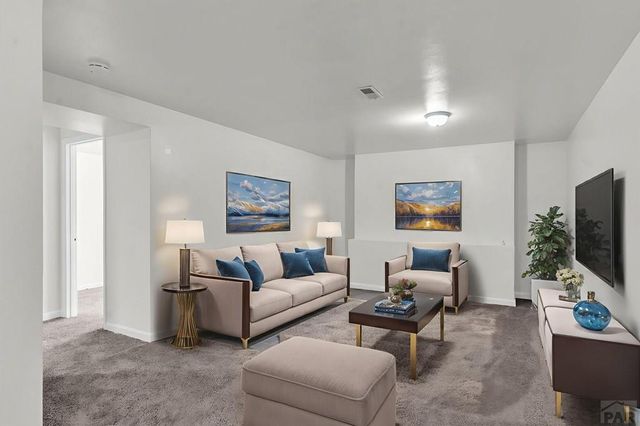 7 Kingsbridge Place, Pueblo, CO 81001