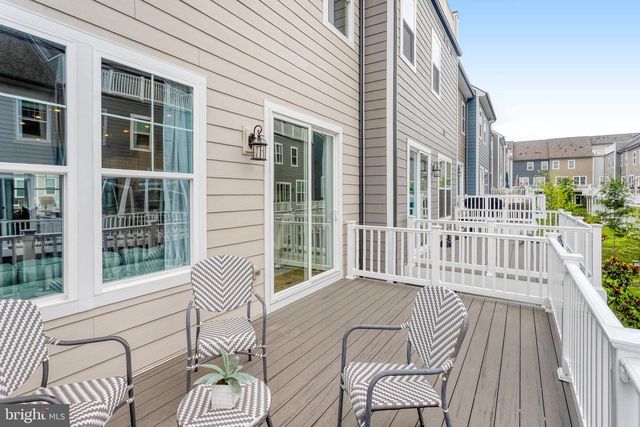 1746 BLUE SPRUCE ST, Dumfries, VA 22026