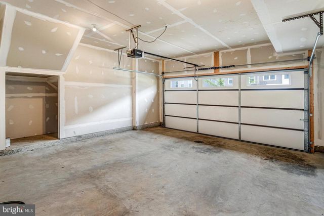 1746 BLUE SPRUCE ST, Dumfries, VA 22026