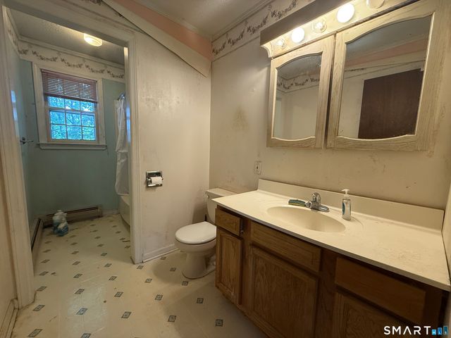 10 Penny Lane, Watertown, CT 06795