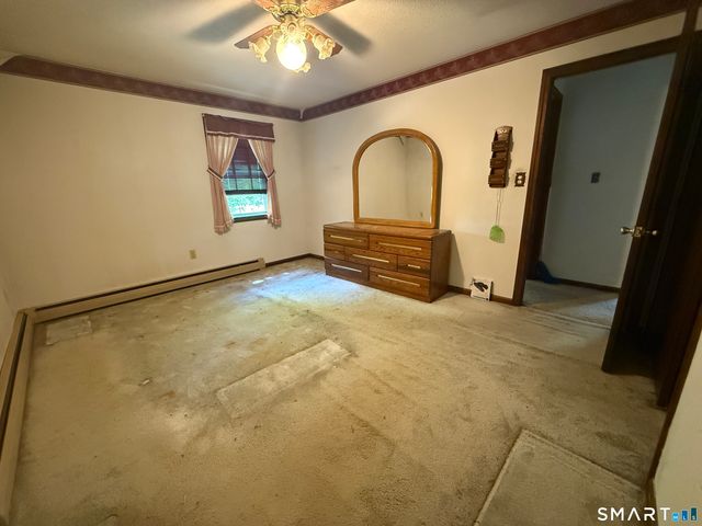 10 Penny Lane, Watertown, CT 06795