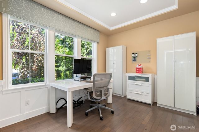 21435 SE 2nd Street, Sammamish, WA 98074