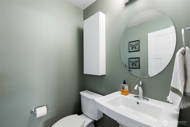 21435 SE 2nd Street, Sammamish, WA 98074