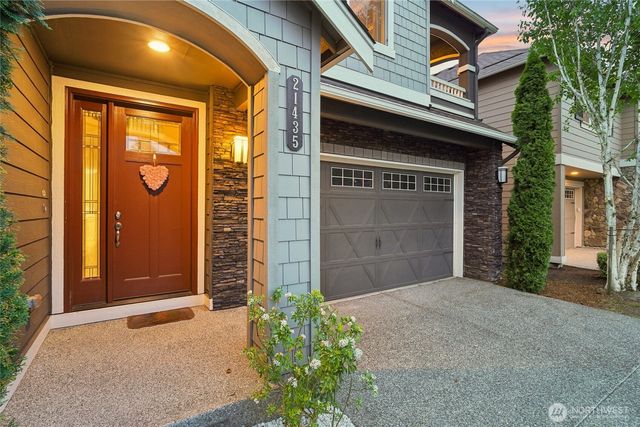 21435 SE 2nd Street, Sammamish, WA 98074