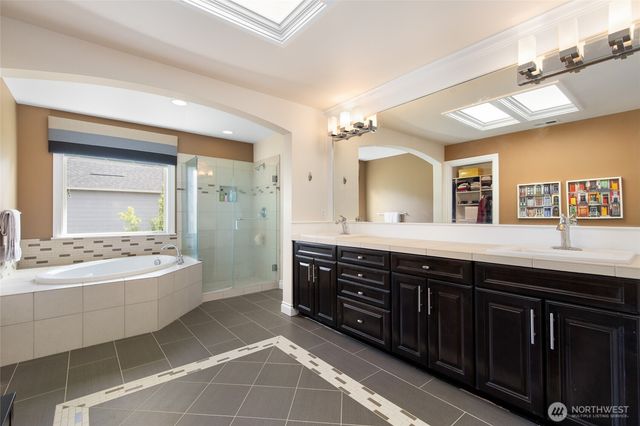 21435 SE 2nd Street, Sammamish, WA 98074
